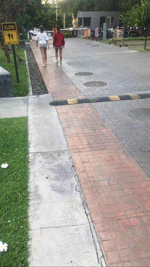 Unixx Condo Pattaya Near Walking Street Exterior foto