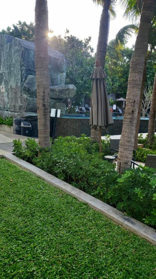 Unixx Condo Pattaya Near Walking Street Exterior foto