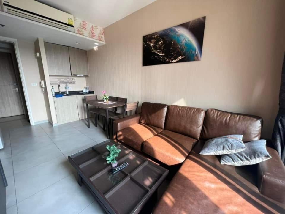 Unixx Condo Pattaya Near Walking Street Exterior foto